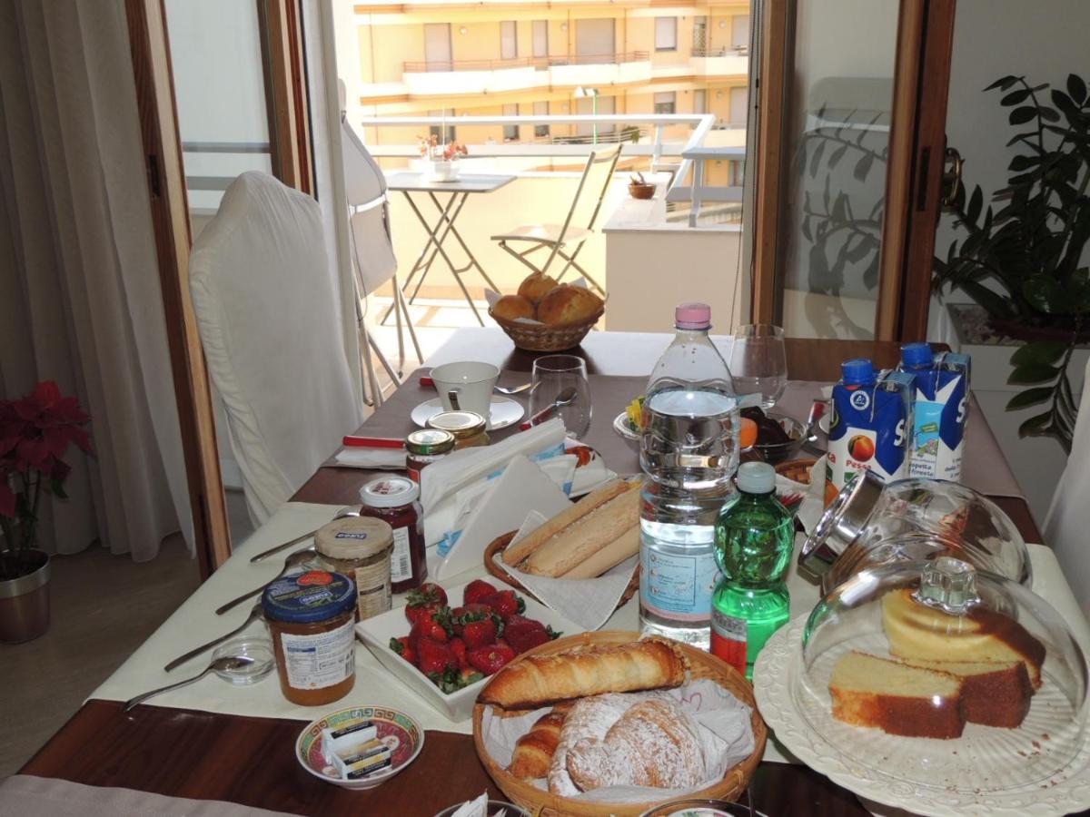 La Terrazza Bed & Breakfast Oristano Dış mekan fotoğraf