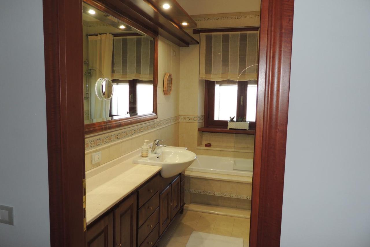 La Terrazza Bed & Breakfast Oristano Dış mekan fotoğraf